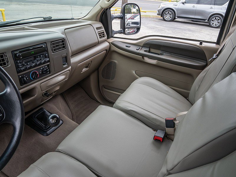 Used 2004 Ford F250 XL image 15