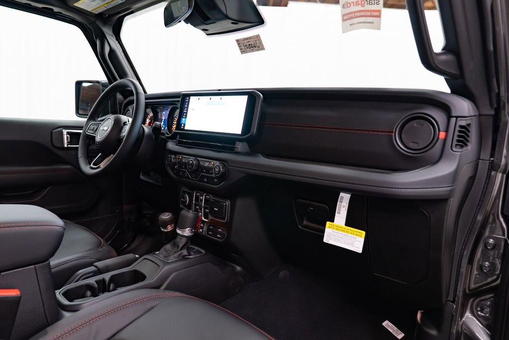 New 2026 Jeep Wrangler Unlimited Rubicon AWD/4WD image 31