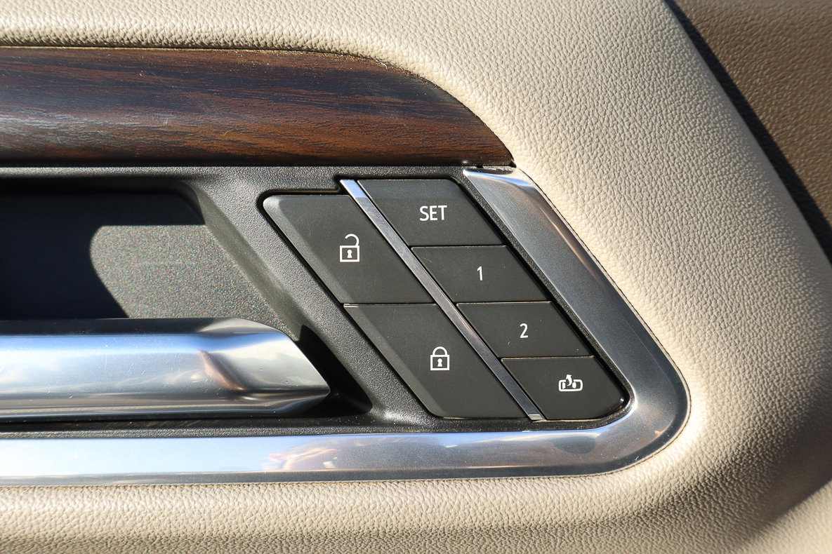 Used 2022 GMC Sierra 1500 SLT w/ SLT Premium Plus Package image 18