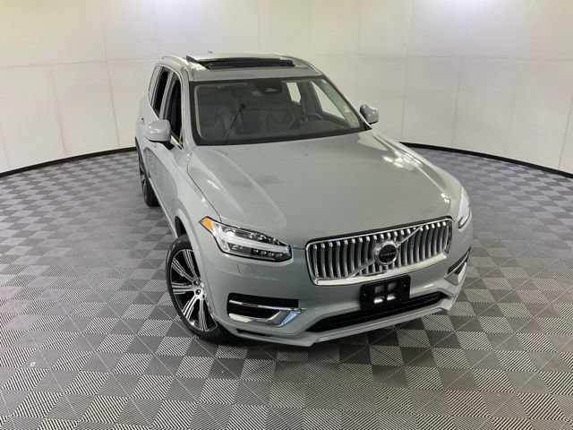 Certified 2025 Volvo XC90 T8 Plus AWD/4WD image 41