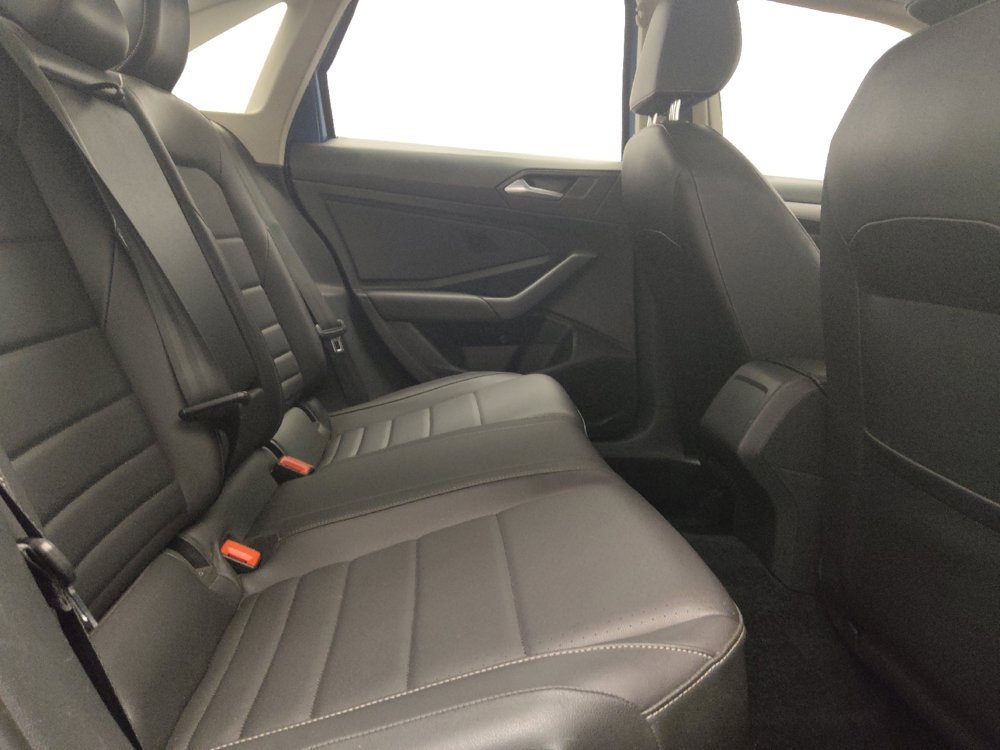 Used 2021 Volkswagen Jetta R-Line FWD image 19