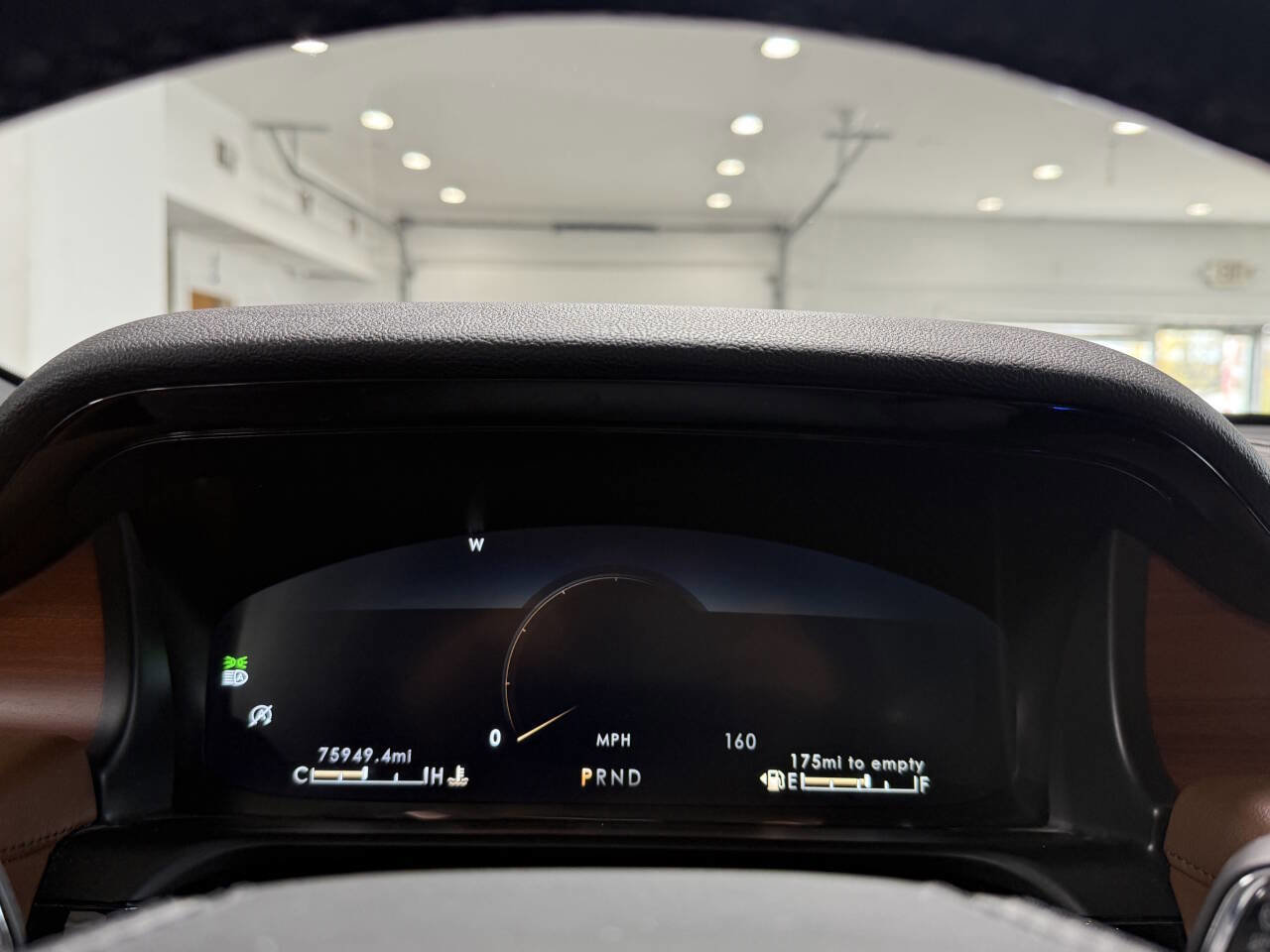 Used 2020 Lincoln Aviator Reserve w/ Equipment Group 202A image 12