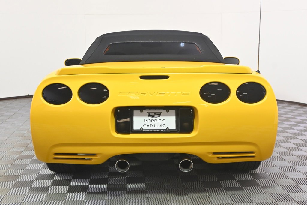 Used 2002 Chevrolet Corvette Convertible w/ Preferred Equipment Group2 image 5