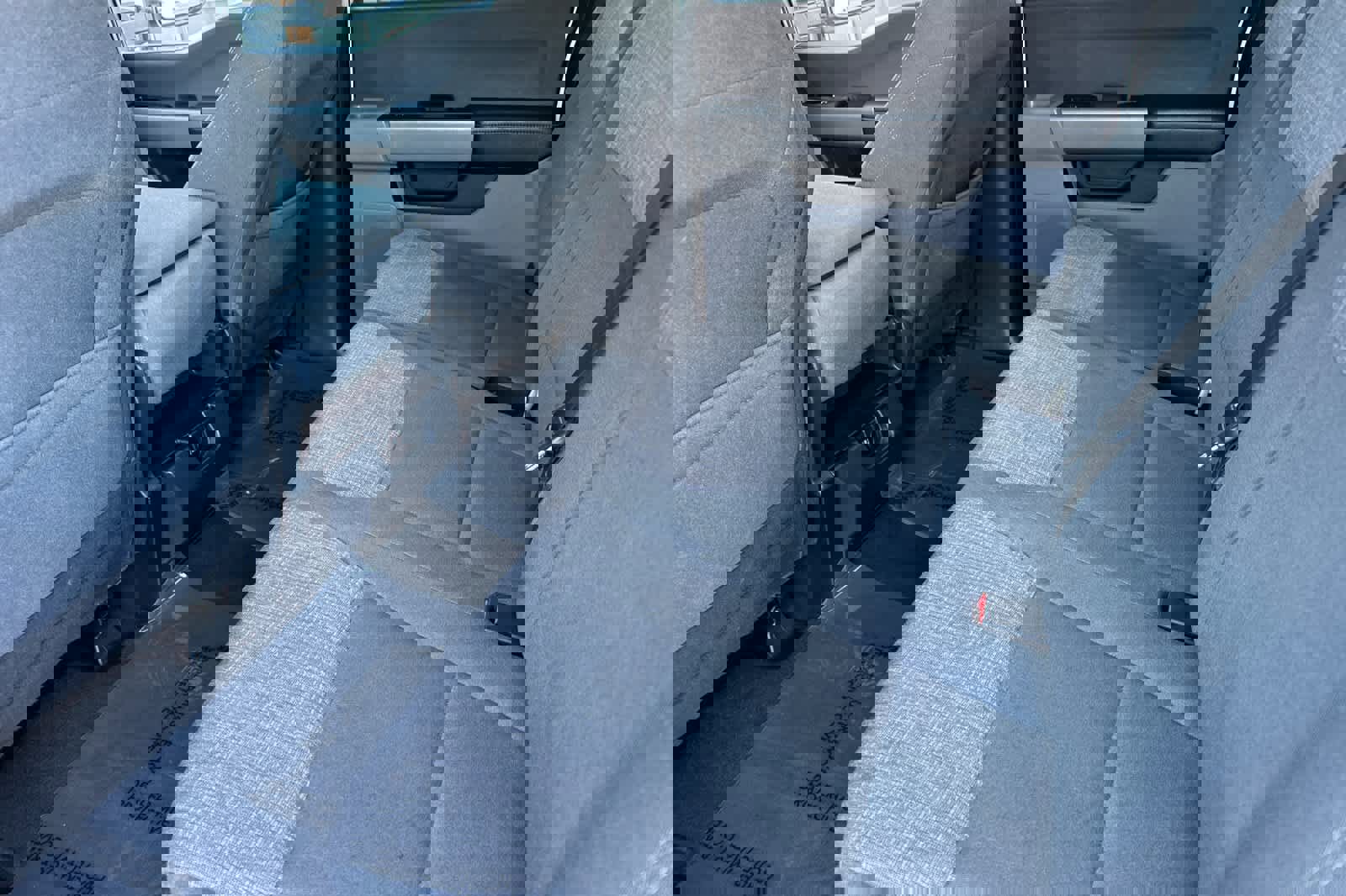 Used 2024 Ford F250 XLT w/ FX4 Off-Road Package image 4