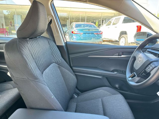 New 2026 Toyota Camry LE w/ Convenience Package FWD image 13