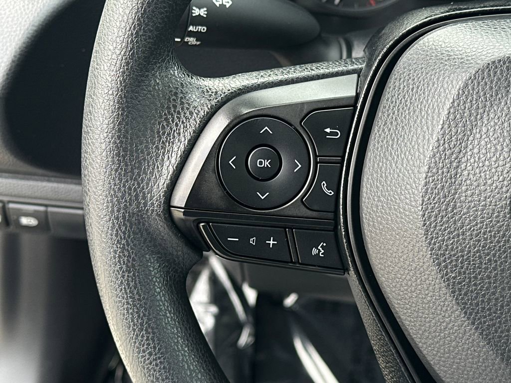 Used 2025 Toyota Corolla LE w/ LE Premium Package image 23