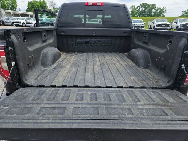 Used 2016 GMC Sierra 1500 Denali w/ Enhanced Driver Alert Package AWD/4WD image 23