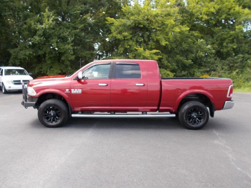 Used 2015 RAM 3500 Laramie AWD/4WD image 3