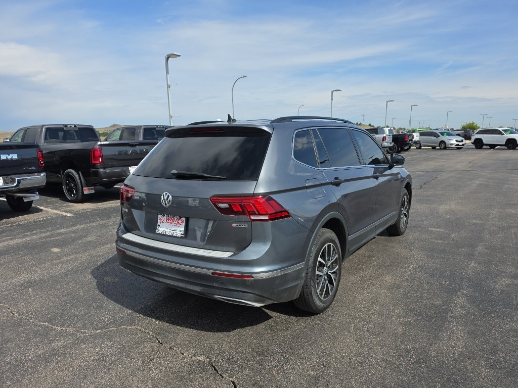 Used 2021 Volkswagen Tiguan SE AWD/4WD image 5