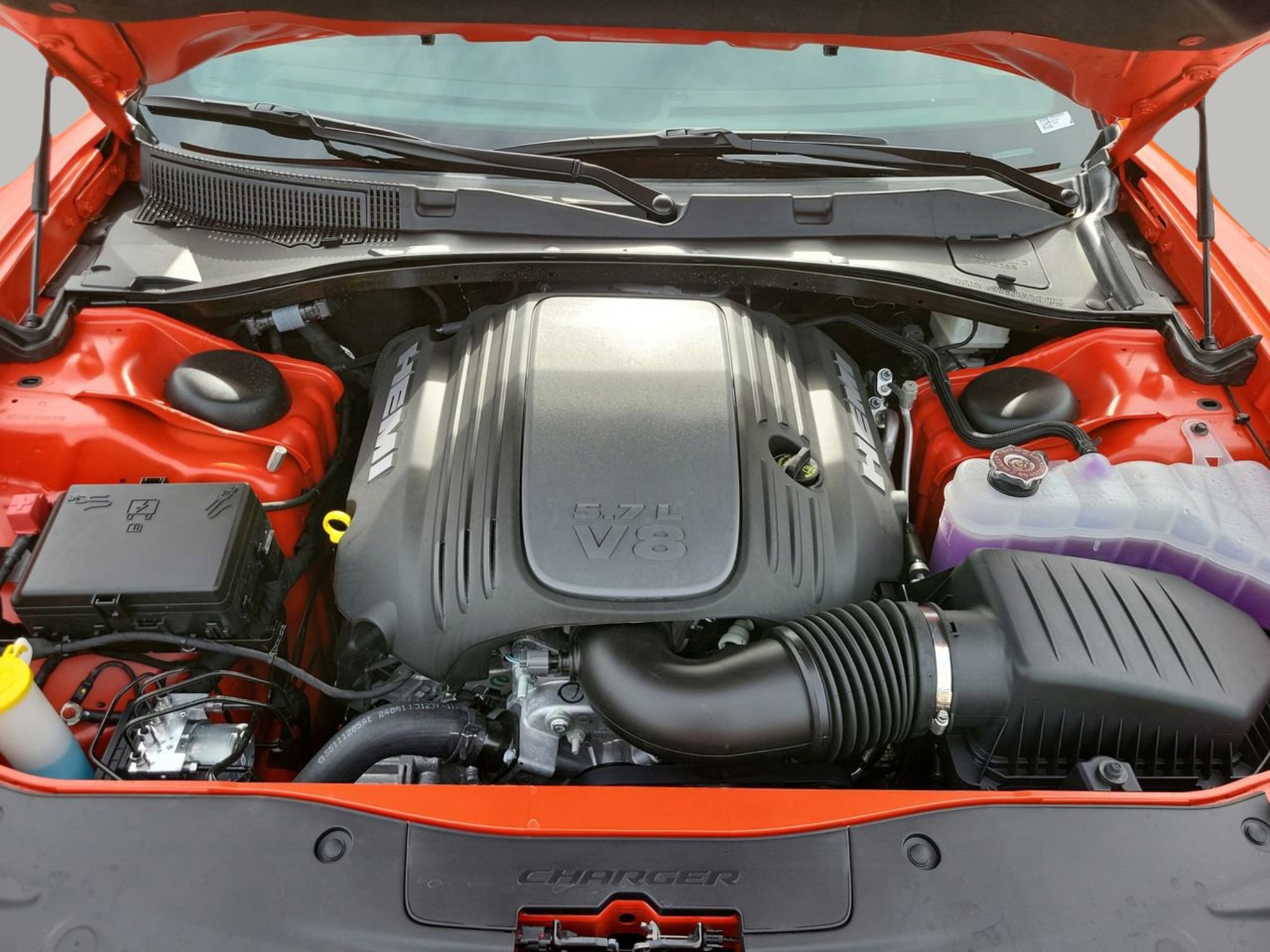 Used 2023 Dodge Charger R/T w/ Technology Group image 23