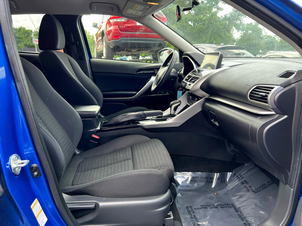 Used 2019 Mitsubishi Eclipse Cross LE image 13