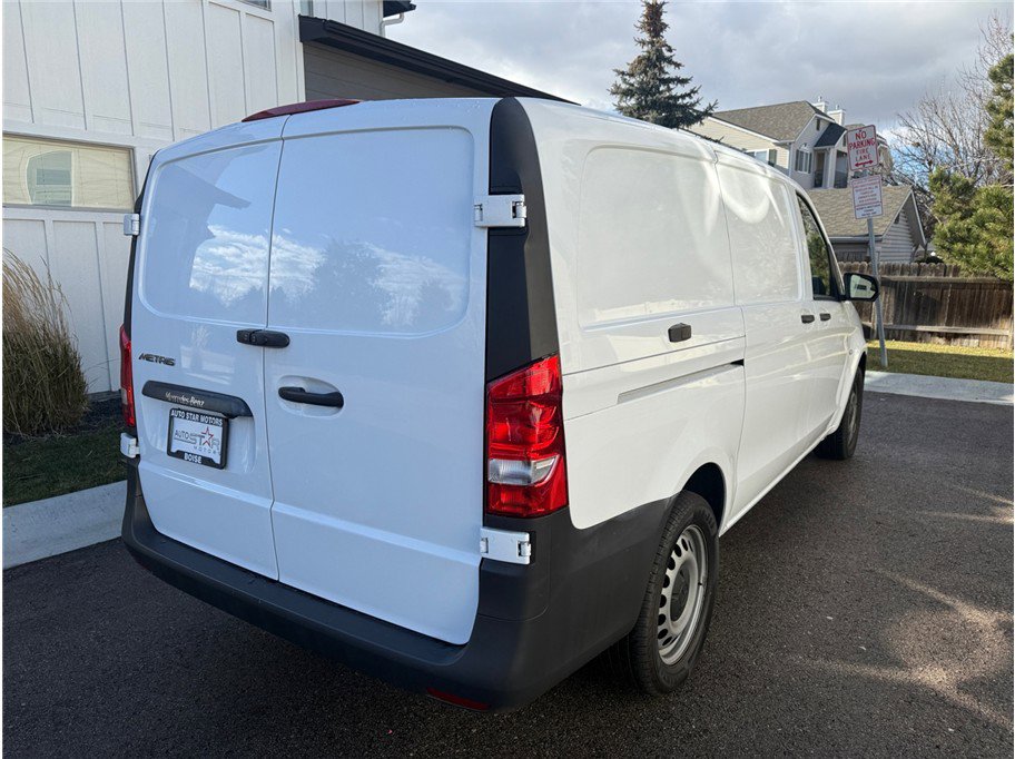 Used 2023 Mercedes-Benz Metris image 33
