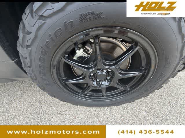 Used 2025 Volvo V90 B6 Cross Country Plus w/ Protection Package Premier AWD/4WD image 33