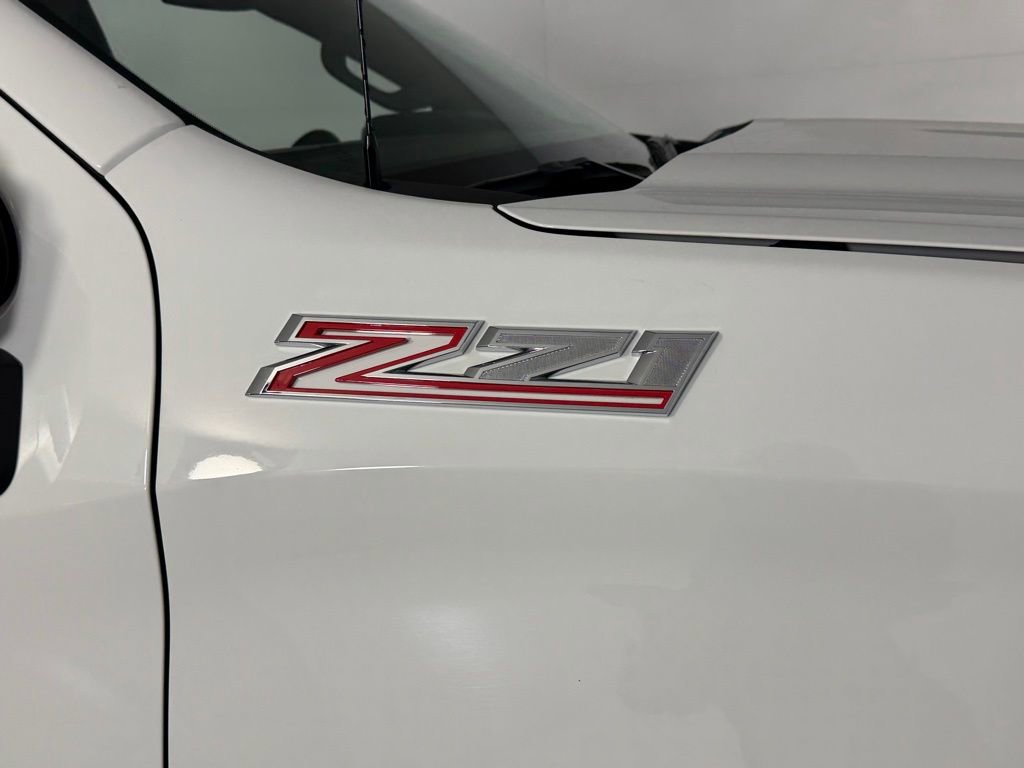 Used 2024 Chevrolet Silverado 1500 LT w/ Z71 Off-Road Package image 29