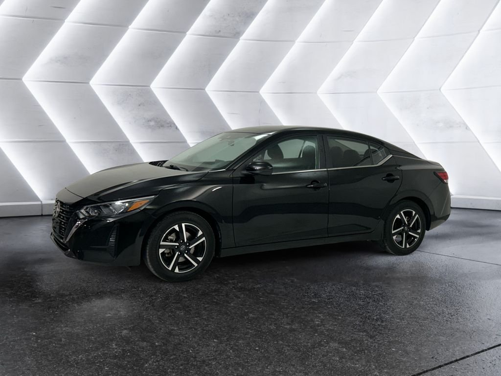 Used 2024 Nissan Sentra SV FWD image 3