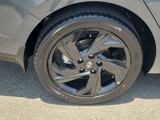 New 2026 Hyundai Elantra Sport FWD image 28
