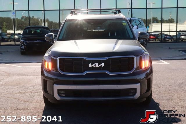 Certified 2024 Kia Telluride SX FWD image 2