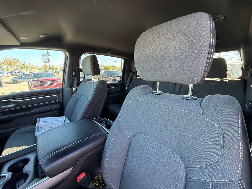 Used 2022 RAM 1500 Big Horn AWD/4WD image 14