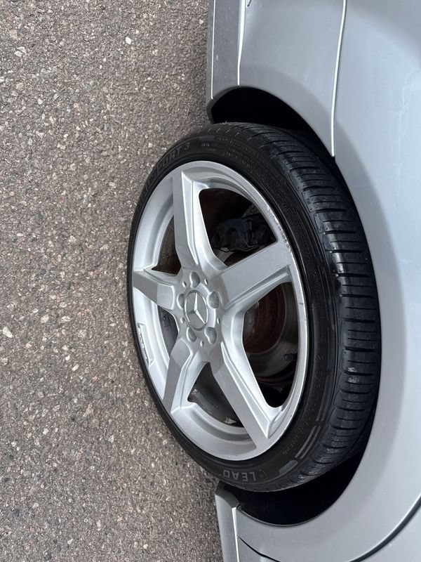 Used 2009 Mercedes-Benz C 300 Sedan image 13