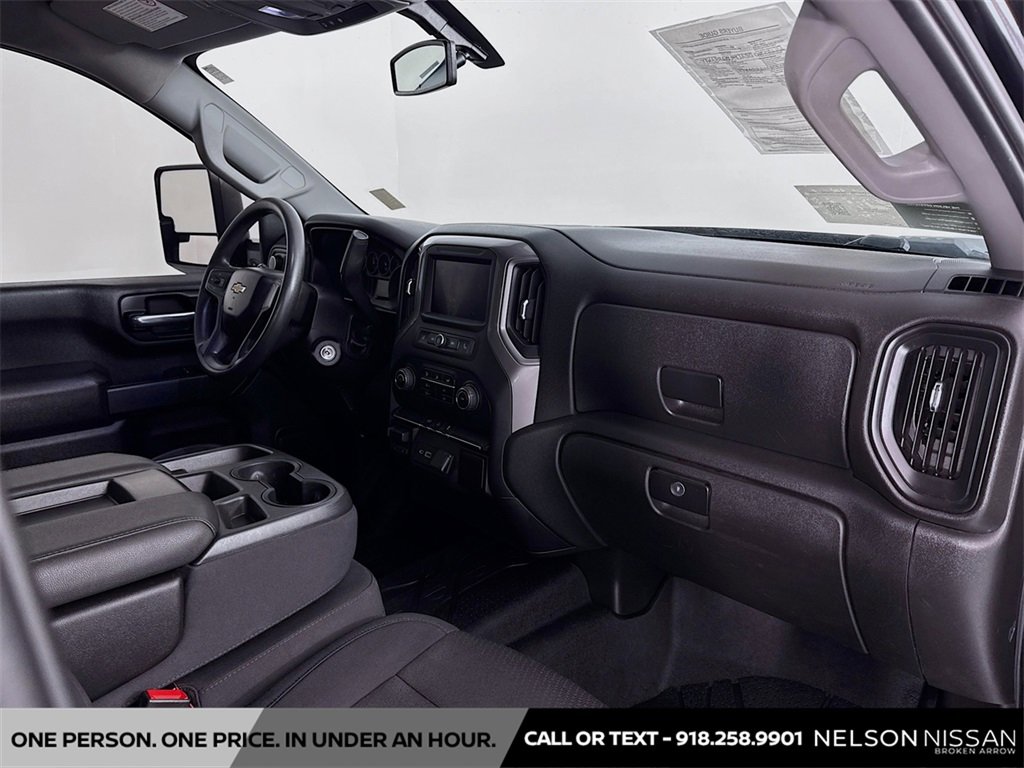 Used 2021 Chevrolet Silverado 2500 Custom w/ Custom Value Package image 27