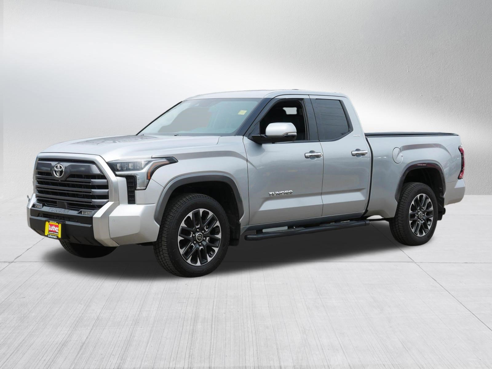 Used 2022 Toyota Tundra Limited image 3
