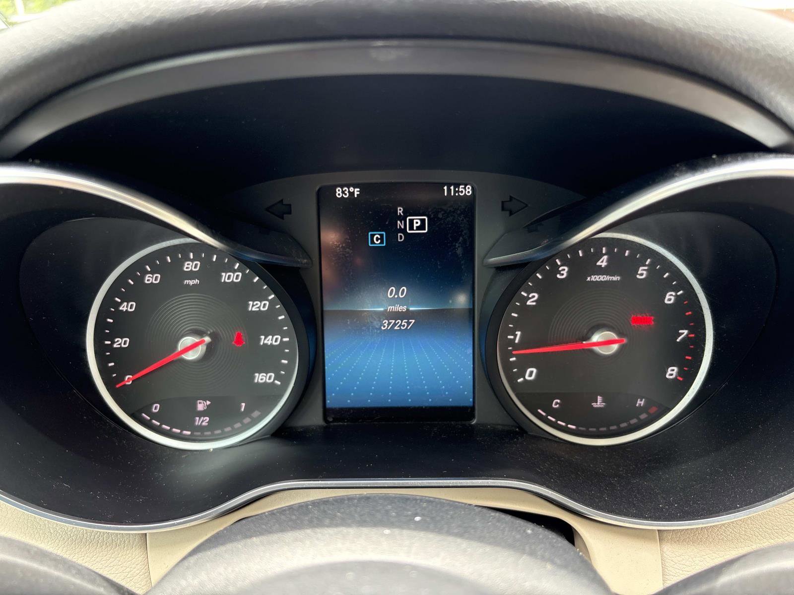 Used 2019 Mercedes-Benz C 300 Sedan image 20