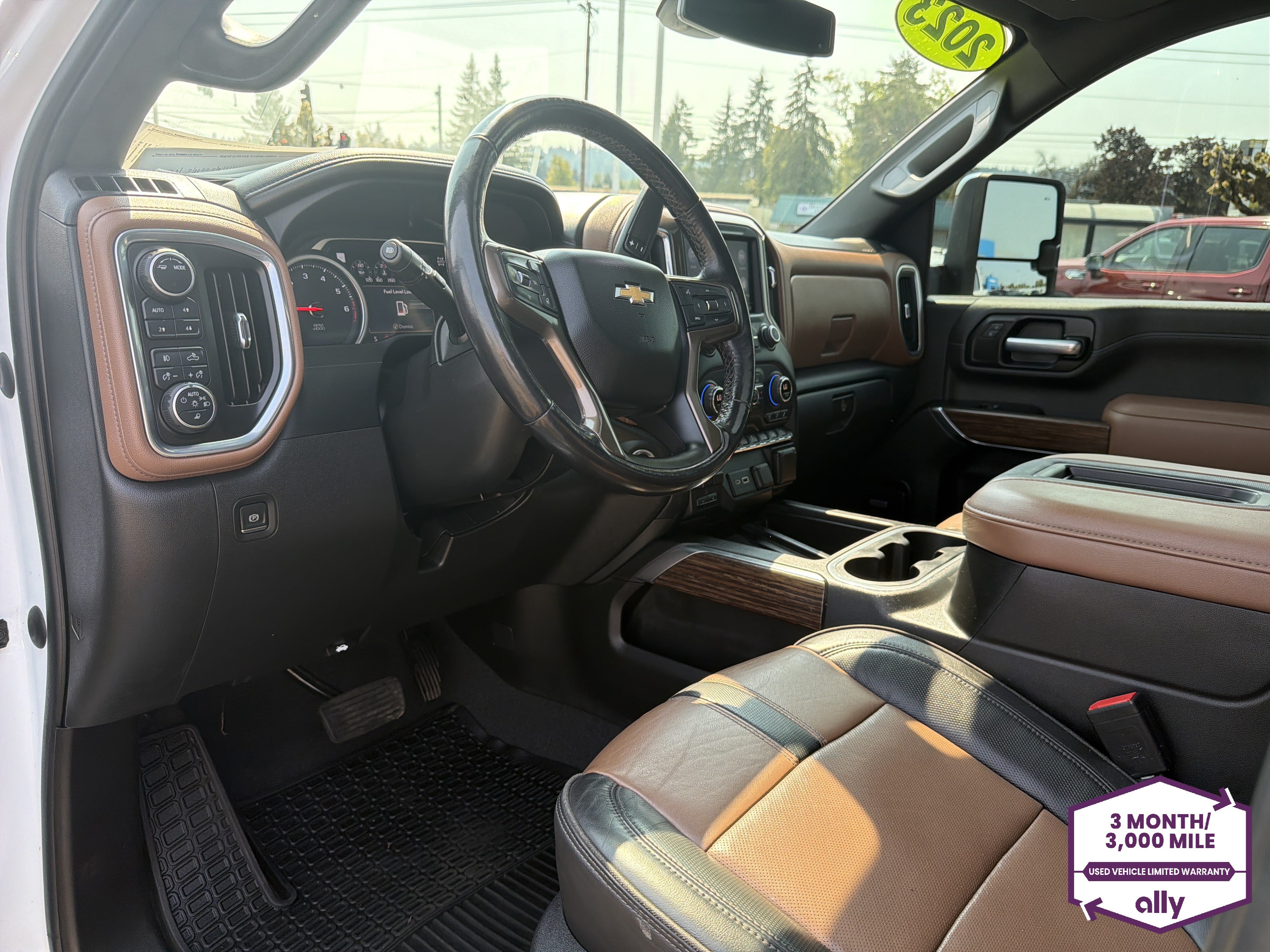 Used 2022 Chevrolet Silverado 3500 High Country w/ Safety Package II AWD/4WD image 9