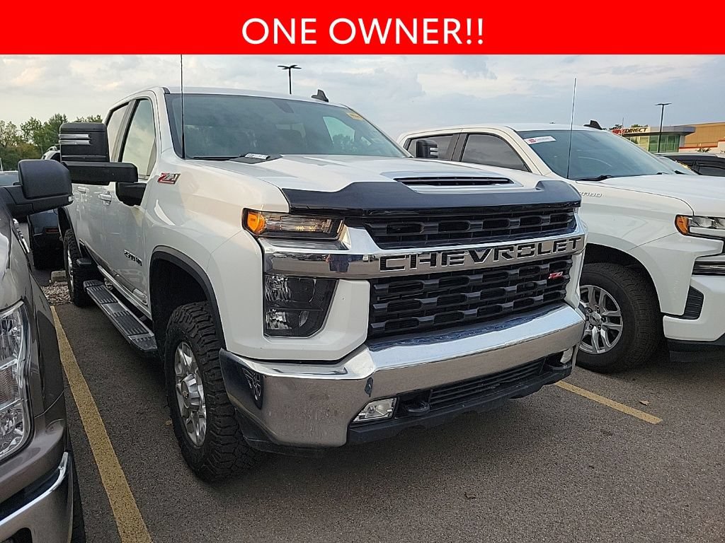 Used 2023 Chevrolet Silverado 2500 LT w/ Convenience Package AWD/4WD image 3