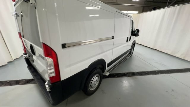 Used 2025 RAM ProMaster 2500 w/ U-Haul Equipment Group FWD image 8