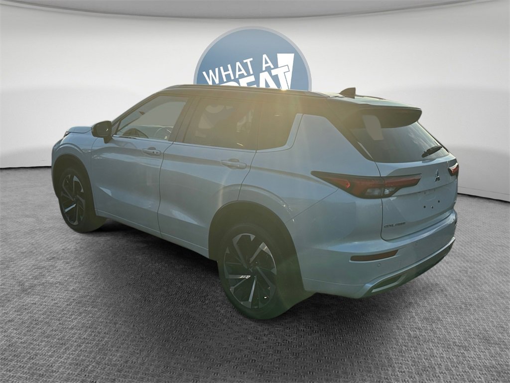 Used 2024 Mitsubishi Outlander SEL image 6