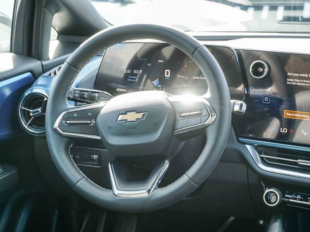 New 2026 Chevrolet Equinox EV LT FWD image 16