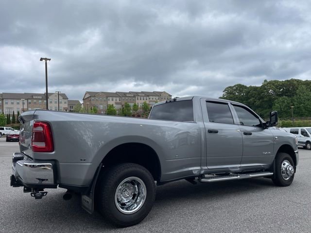 Used 2021 RAM 3500 Tradesman w/ Towing Technology Group AWD/4WD image 4