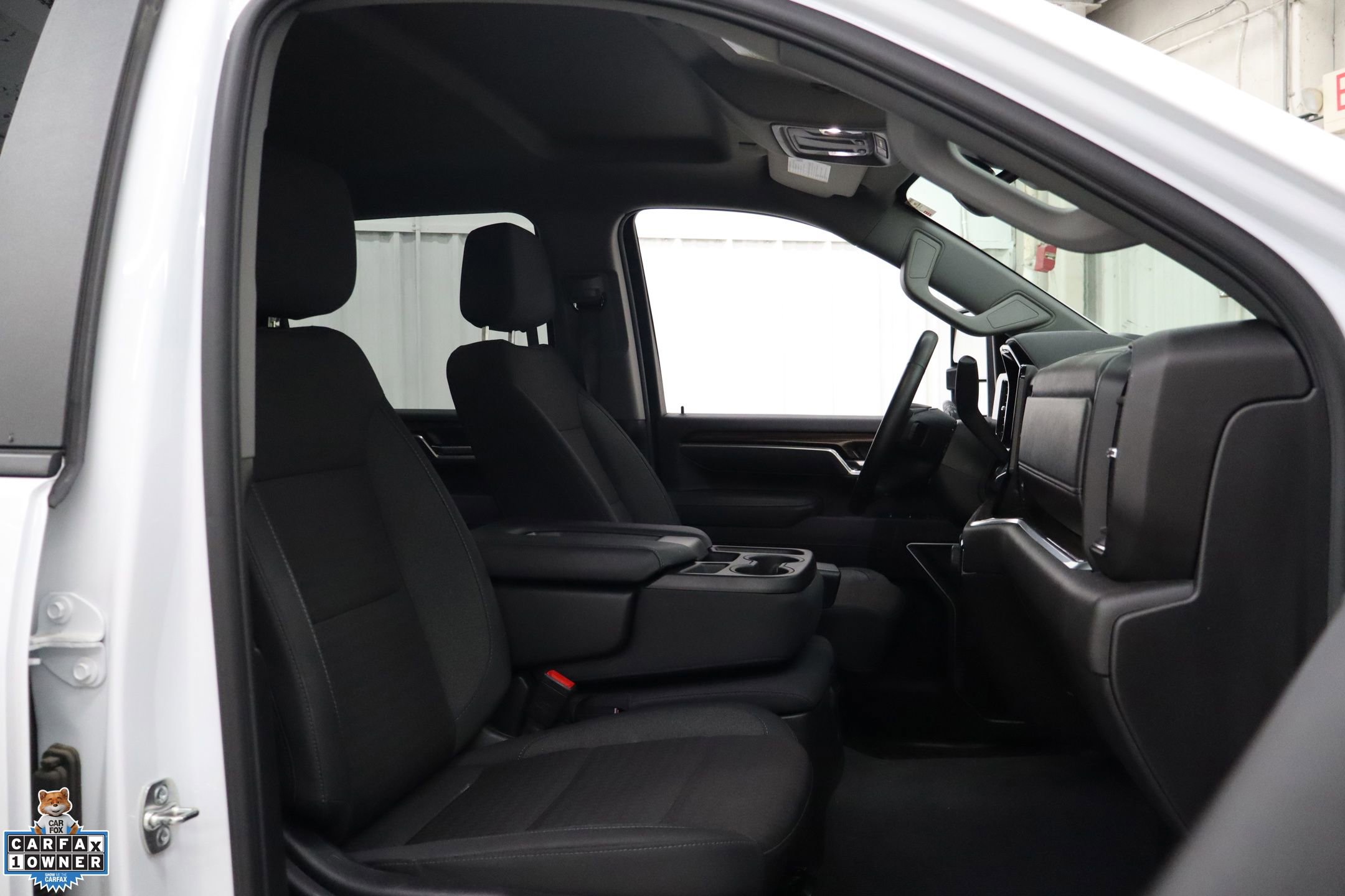 Used 2025 Chevrolet Silverado 2500 LT w/ Safety Package image 28