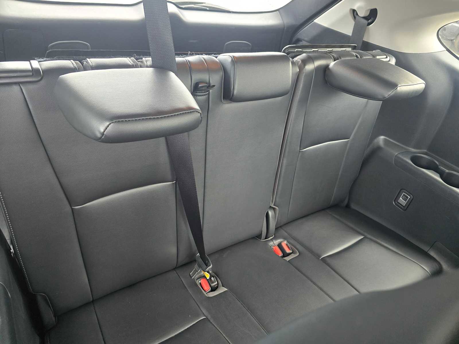 Used 2022 Toyota Highlander Platinum image 16