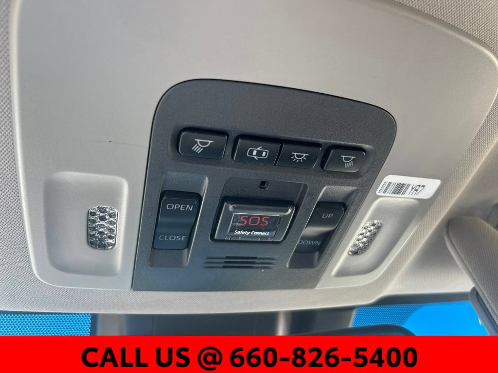 Used 2018 Toyota Camry XLE w/ Audio Package FWD image 20