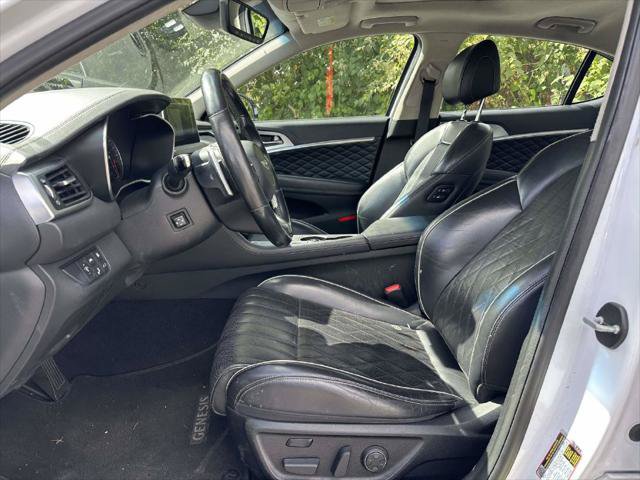 Used 2019 Genesis G70 2.0T Advanced w/ Dynamic Package AWD/4WD image 11