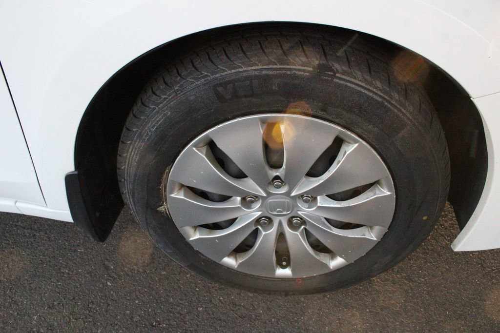 Used 2012 Honda Accord LX image 50