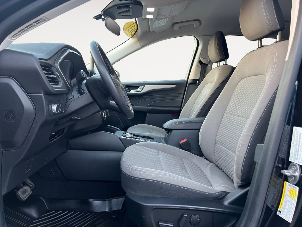 Used 2021 Ford Escape SE w/ Convenience Package AWD/4WD image 9