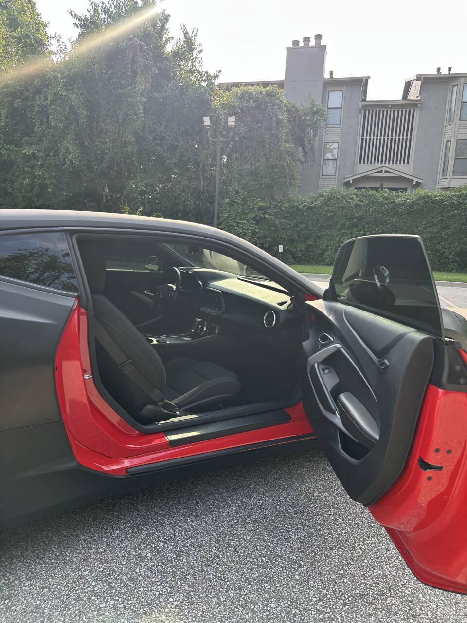 Used 2018 Chevrolet Camaro SS RWD image 15