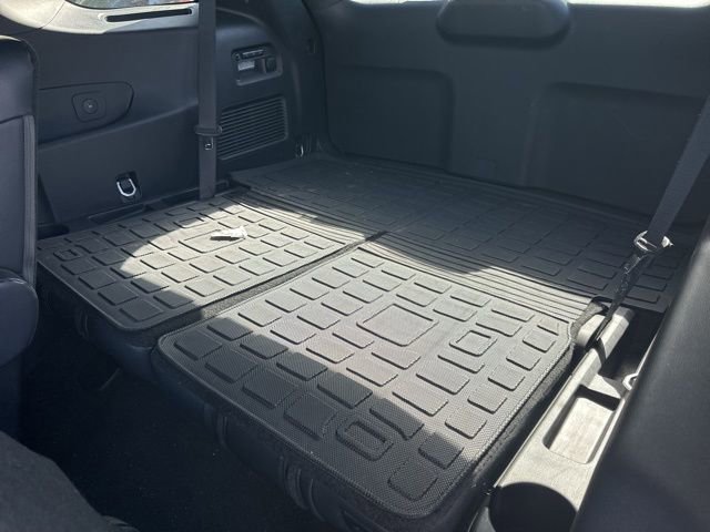 Used 2025 Ford Explorer ST AWD/4WD image 14