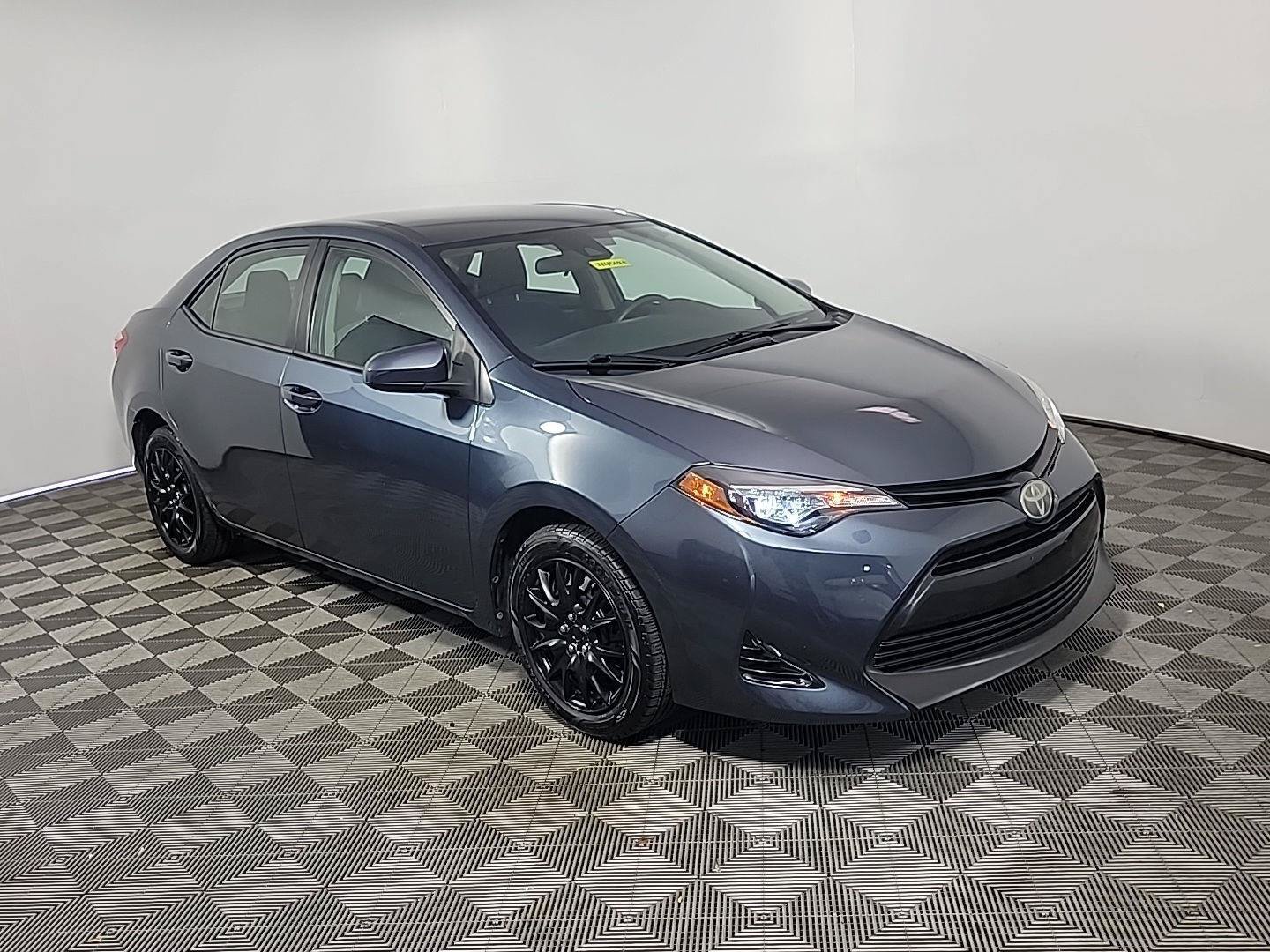 Used 2019 Toyota Corolla LE w/ Carpet Mat Package (TMS)