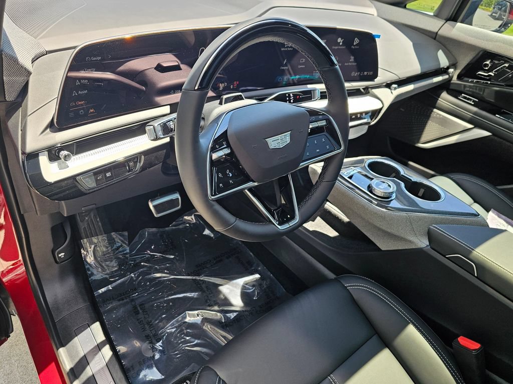New 2026 Cadillac Optiq Luxury 1 RWD image 19