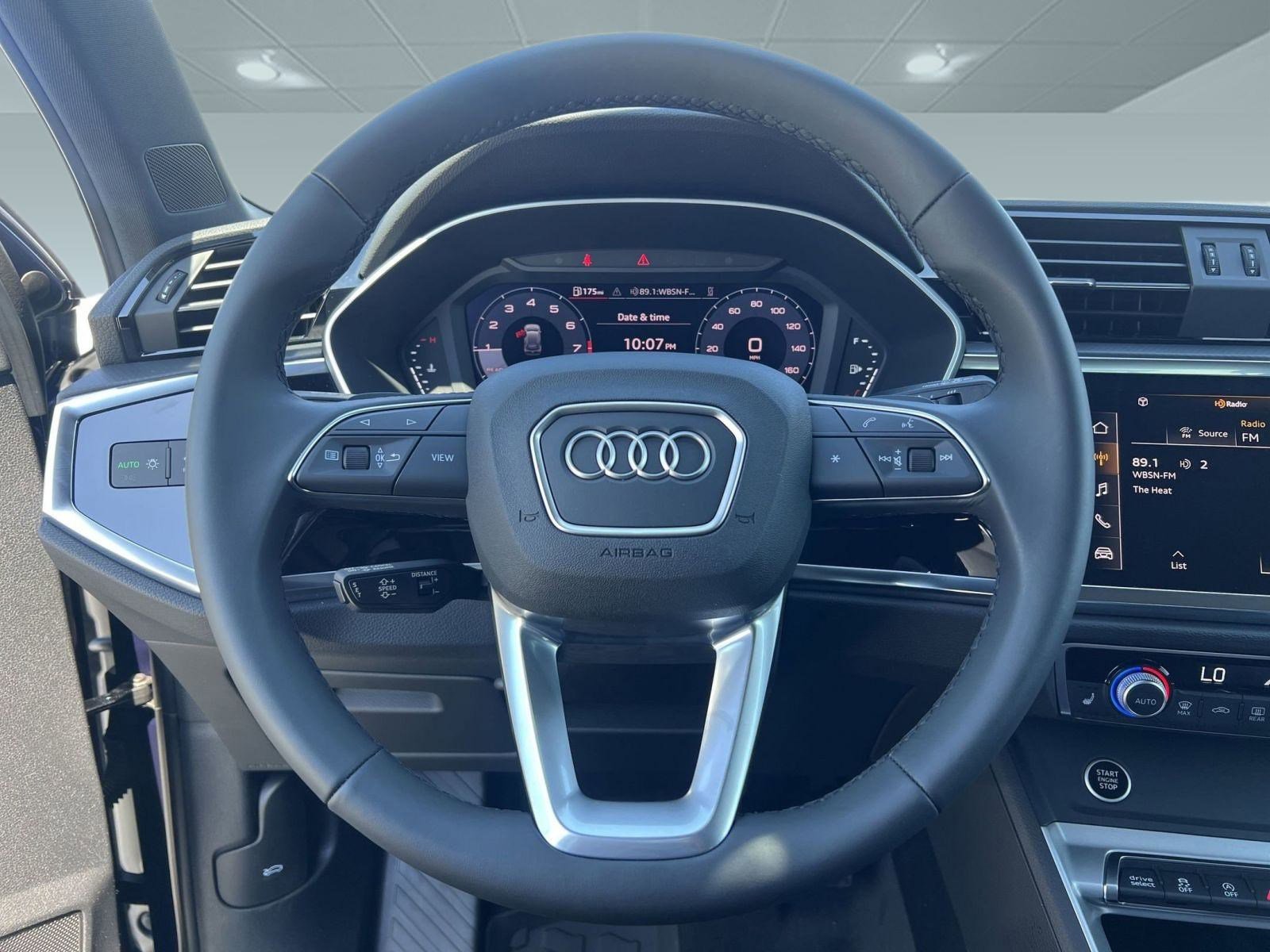 New 2025 Audi Q3 2.0T Premium image 15