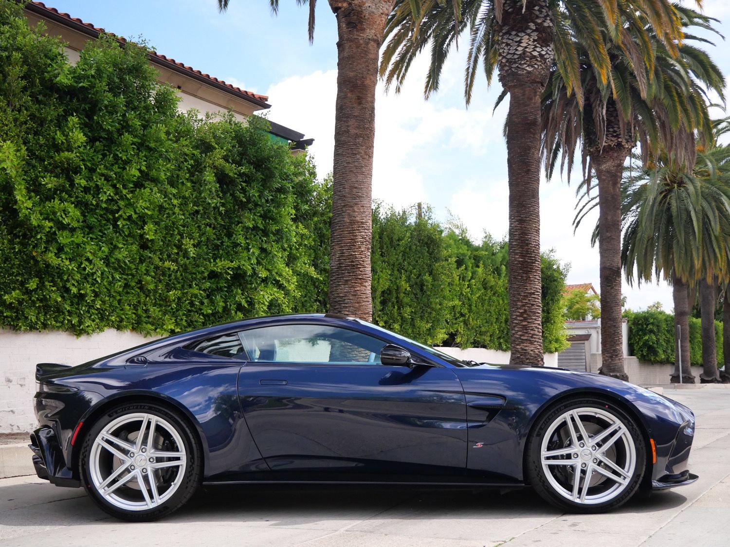 New 2026 Aston Martin V8 Vantage S RWD image 14