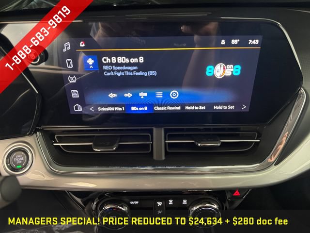 Used 2026 Chevrolet Trax LT w/ Midnight Edition FWD image 8