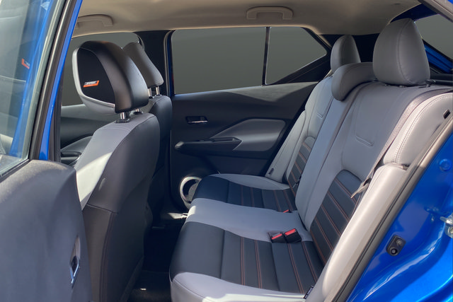 Used 2024 Nissan Kicks SR w/ SR Premium Package FWD image 22