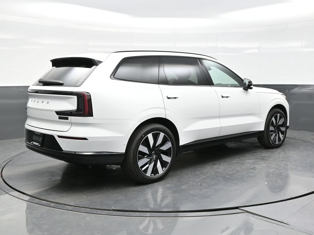 New 2026 Volvo EX90 Plus AWD/4WD image 7