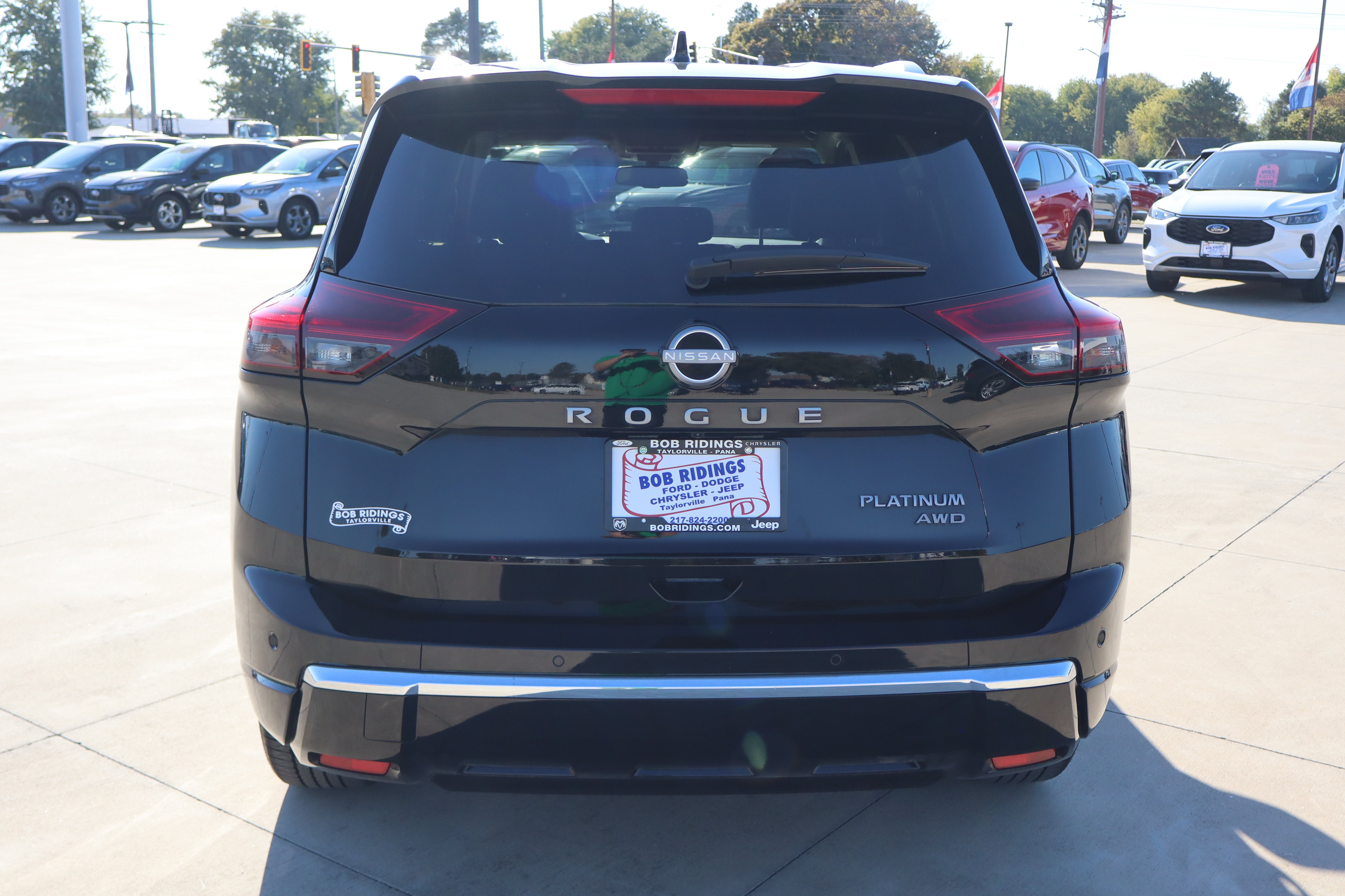 Used 2026 Nissan Rogue Platinum w/ Platinum Premium Package AWD/4WD image 7