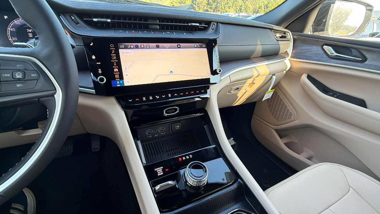 New 2027 Jeep Grand Cherokee Limited AWD/4WD image 27