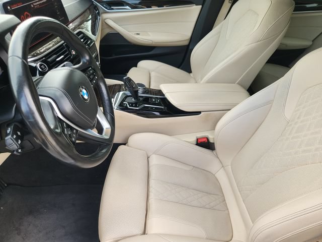 Used 2022 BMW 530i xDrive AWD/4WD image 14